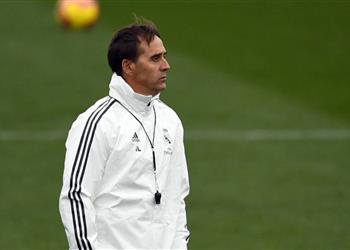 والده عن رحيل رونالدو لوبيتيجي تمت سرقته في 50 هدفا