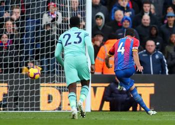 فيديو ضربات الجزاء تمنح كريستال بالاس التعادل أمام آرسنال في غياب محمد النني