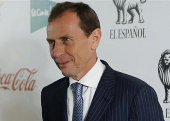 بوتراجينيو إقالة لوبيتيجي نحن لسنا سعداء ونأسف للمشجعين