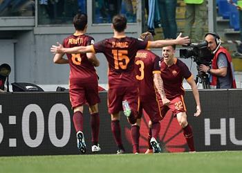 روما يبدأ مفاوضات تجديد عقد نجمه