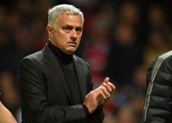 مورينيو يشيد بمارسيال وشاو بعد فوز مانشستر يونايتد على إيفرتون