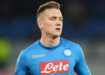 ليفربول وآرسنال يتلقيان ضربة من نابولي بشأن زيلينسكي