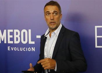 باتيستوتا أفضل ميسي عن رونالدو لسبب واحد فقط