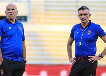 كارتيرون يتوجه بطلب للاعبي الأهلي قبل موقعة الترجي في النهائي الإفريقي