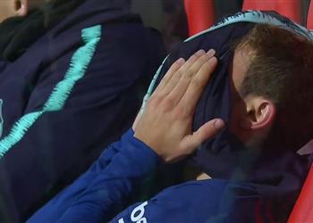 فيديو الإصابة تضرب لاعب برشلونة بمواجهة ليونيسا بكأس الملك