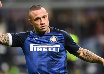 إنتر ميلان يستعيد خدمات ناينجولان أمام برشلونة