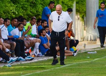 خاص ماذا قال جروس للاعبي الزمالك في الغرف المغلقة بعد استعادة صدارة الدوري