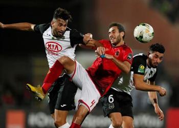 هشام محمد يخضع لـ تدريبات مائية بعد إصابته في الخلفية