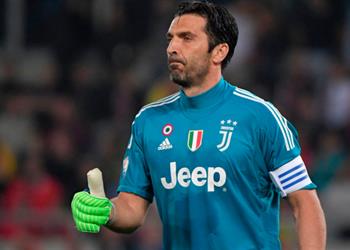 بوفون يكشف عن فريق إيطالي درس الإنضمام إليه بعد مغادرة يوفنتوس