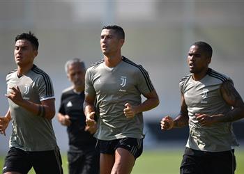 أليجري يهاجم كالياري بكوستا ورونالدو وديبالا