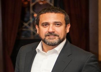 نادر شوقي يكشف عن إهتمام الأهلي والزمالك بلاعب الجونة ويصرح رمضان صبحي مستمر مع هدرسفيلد