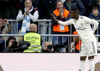 تقارير أزمة جديدة تضرب استقرار ريال مدريد بطلها فينيسيوس