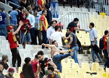 الأمن التونسي يتخذ قرار ا جديد ا بشأن مباراة الأهلي والترجي في رادس