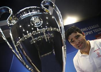 ديكو تجربة برشلونة مميزة في مسيرتي ورحيل رونالدو كان مؤثرا على ريال مدريد