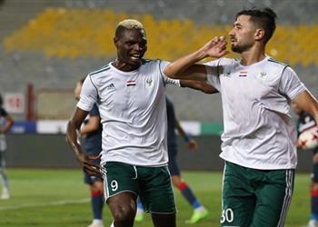 اتحاد الكرة يطالب بنقل مباراة المصري وبيراميدز للدفاع الجوي