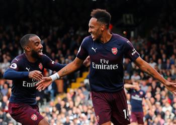 أوباميانج يحصل على جائزة لاعب الشهر في آرسنال