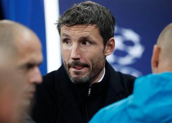 مدرب أيندهوفن حاربنا كالأسود أمام توتنهام وكين لاعب جيد