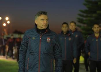 مران الأهلي في تونس حضور جماهيري واجتماع بين كارتيرون وكوليبالي وإصابة محارب