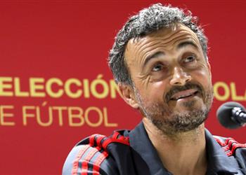 إنريكي يدافع عن راموس ويكشف حقيقة أزمته مع ألبا