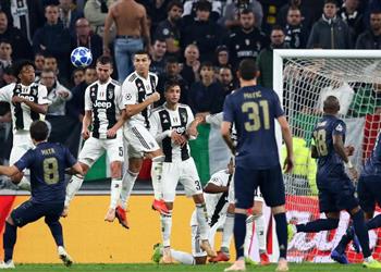 فينجر أسلوب يوفنتوس الدفاع كلفه الهزيمة أمام مانشستر يونايتد