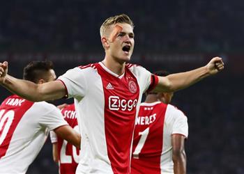 دي ليخت يقبل دعوة يوفنتوس وبرشلونة يترقب موقفه