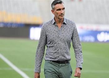 كارتيرون يعتذر عن حضور المؤتمر الصحفي لمباراة الأهلي والترجي