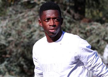 الكشف عن رسالة فالفيردي لديمبيلي بعد غيابه بدون إذن برشلونة