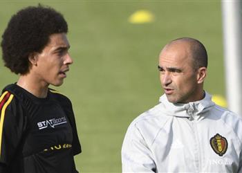 فيتسل لست متفاجئا باهتمام ريال مدريد في التعاقد مع مارتينيز