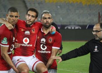 الأهلي يتخذ قرار ا جديد ا بشأن الجهاز الطبي بعد تعدد إصابات اللاعبين