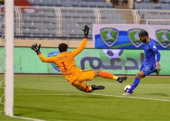 فيديو محمد عواد يشارك في هزيمة الوحدة بثلاثية أمام الهلال بالدوري السعودي