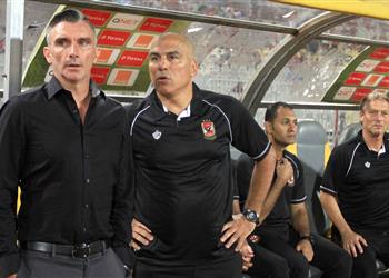 مدرب الأهلي يكشف عن اتخاذ إجراءات صارمة ضد أحداث رادس وموقف مؤمن زكريا وصالح جمعة من الرحيل