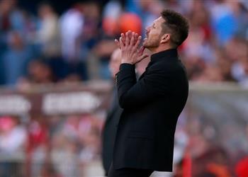 أتليتكو مدريد يتلقى صدمة قوية قبل مواجهة برشلونة في الليجا