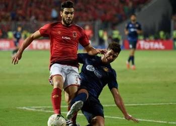 قناة الأهلي تهاجم وليد أزارو بسبب واقعة تمزيق القميص