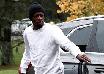 وكيل ديمبلي يوضح السبب الحقيقي وراء تأخره عن التدريبات في برشلونة