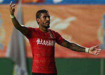 باولينيو يحرج برشلونة من جديد في الدوري الصيني