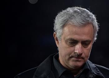 مورينيو يوافق على رحيل ثنائي مانشستر يونايتد في يناير