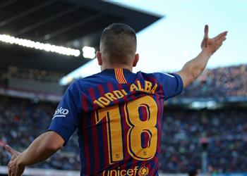 برشلونة يجمد مفاوضات تجديد عقد ألبا