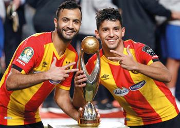 الخنيسي يكشف حقيقة تلقيه عروض ا من الأهلي والزمالك ويعلق على التتويج بدوري الأبطال