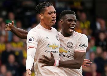 لاعب مانشستر يونايتد يفكر في الرحيل