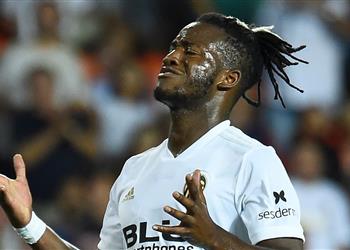 باتشواي ينفي عودته المبكرة إلى تشيلسي