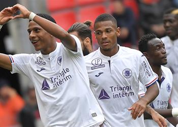 وكيل جوهرة تولوز يفتح الباب لرحيله إلى ليفربول ويوفنتوس