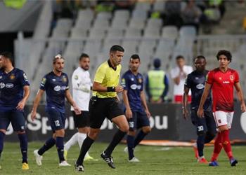 خاص الكاف يستبعد مهدي عبيد من مونديال الأندية ويرشح حكم إياب الأهلي والترجي بديل ا له