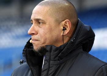 روبرتو كارلوس نيمار لاعب تحتاجه كل أندية العالم