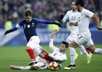 جريزمان مبارتنا أمام برشلونة ليست حاسمة والكرة الذهبية حلم