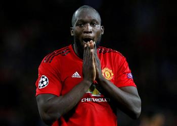 مانشستر يونايتد يأمل في استعادة لوكاكو قبل مواجهة كريستال بالاس