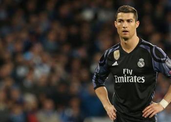 تسريبات جديدة تكشف غضب رونالدو أثناء اختبار المنشطات مع ريال مدريد