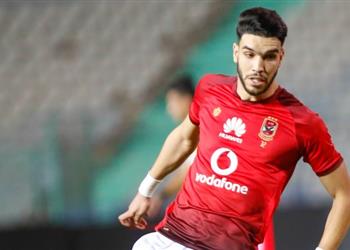 طبيب الأهلي يكشف مدى جاهزية أزارو لمباراة المقاولون ويحدد موعد عودة السولية