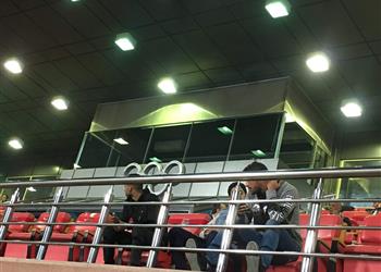 بالهتاف جماهير الأهلي توجه رسالة لمؤمن زكريا في مباراة المقاولون العرب