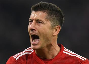 ليفاندوفسكي يدخل تاريخ دوري أبطال أوروبا بهدفه أمام بنفيكا