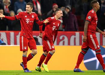 فيديو بايرن ميونخ يدك بنفيكا بخماسية ويتأهل رفقة أياكس لدور الـ16